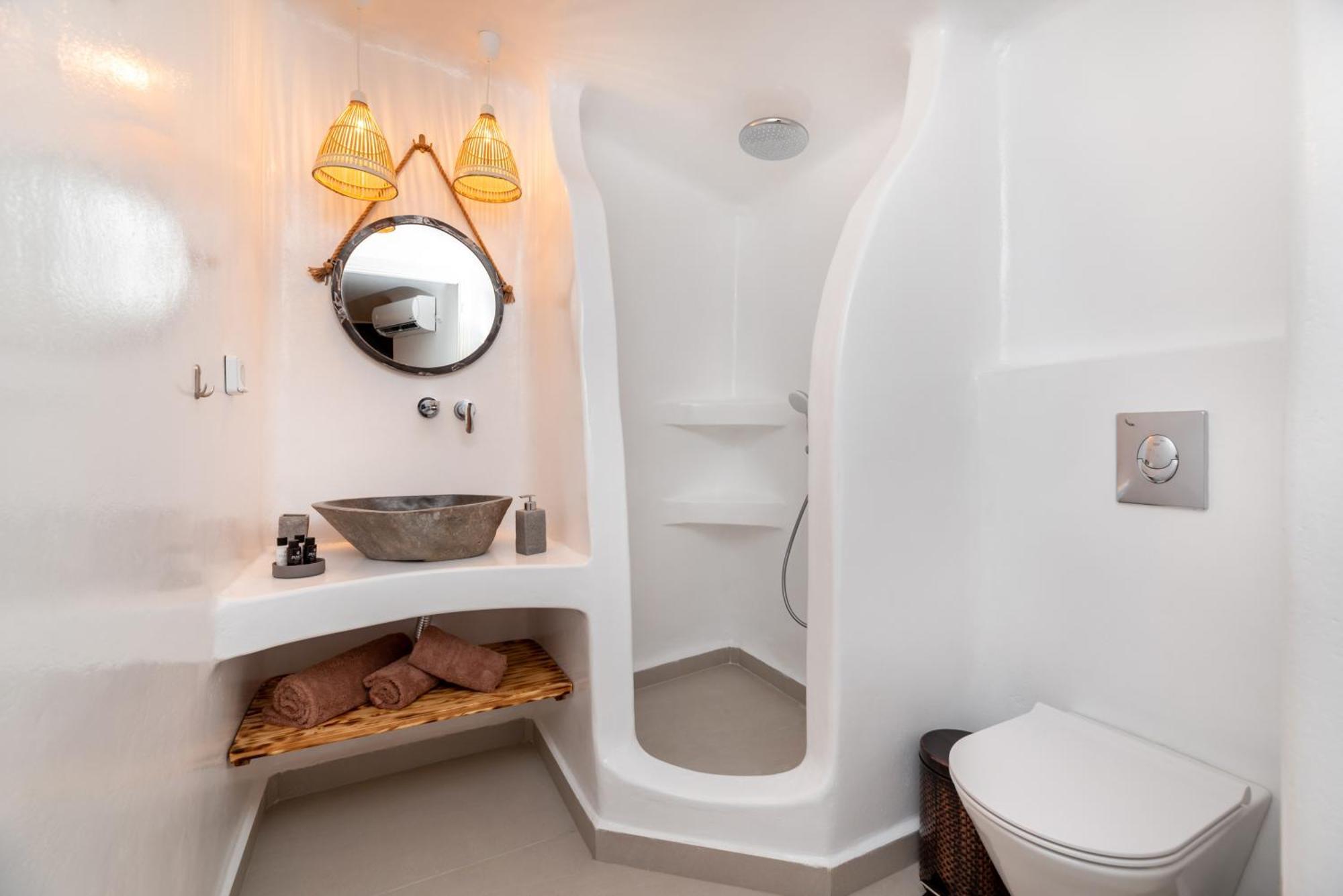 Deep Cave Suites Kontochori Fira  Exterior foto